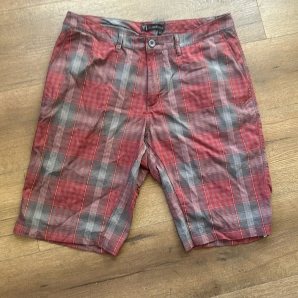Novara Vintage Shorts ! Size 34